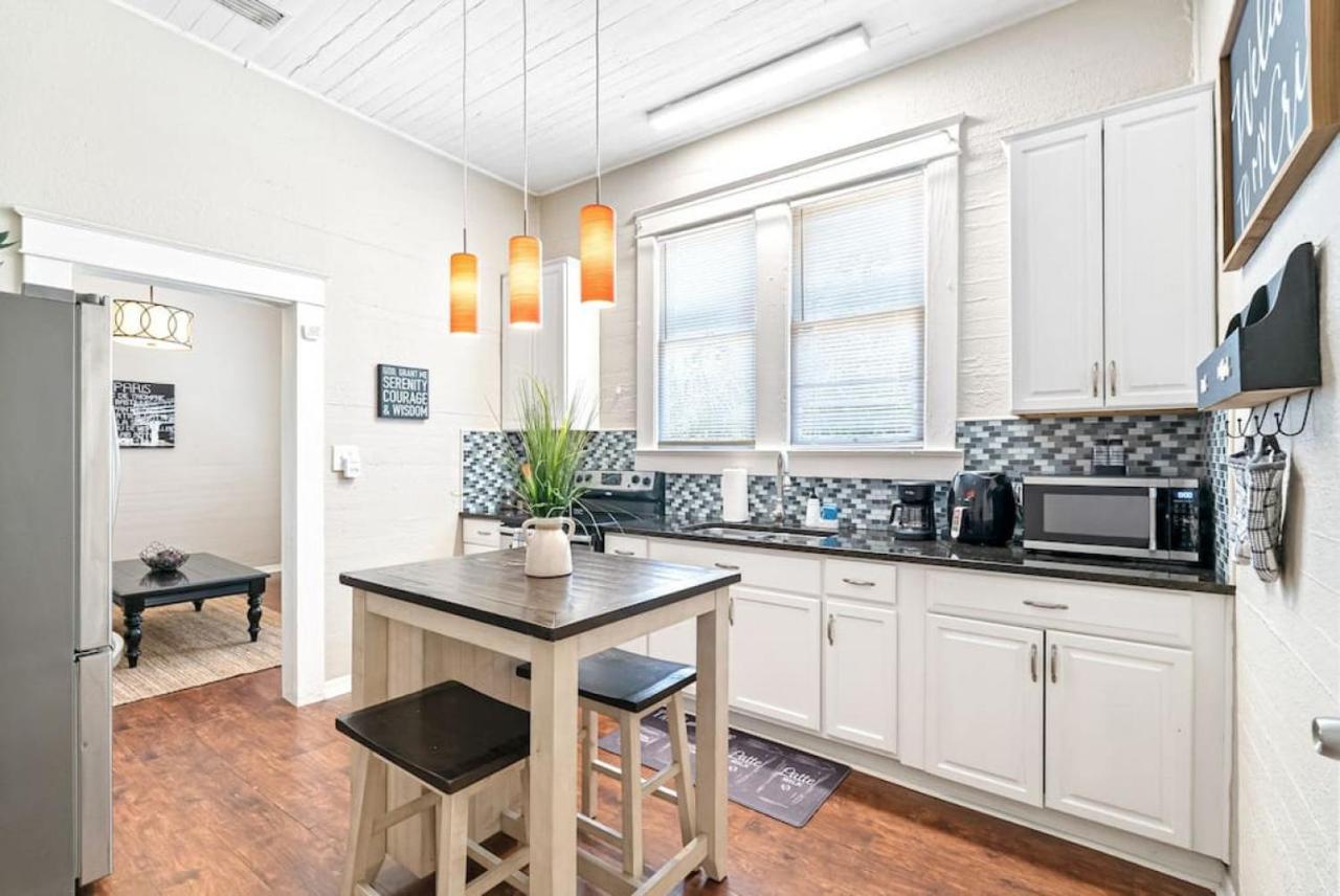 Charming And Historic Bungalow Near All Tampa Luaran gambar
