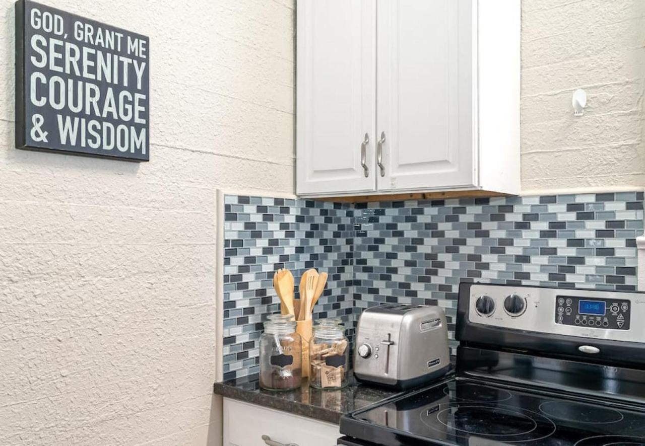 Charming And Historic Bungalow Near All Tampa Luaran gambar